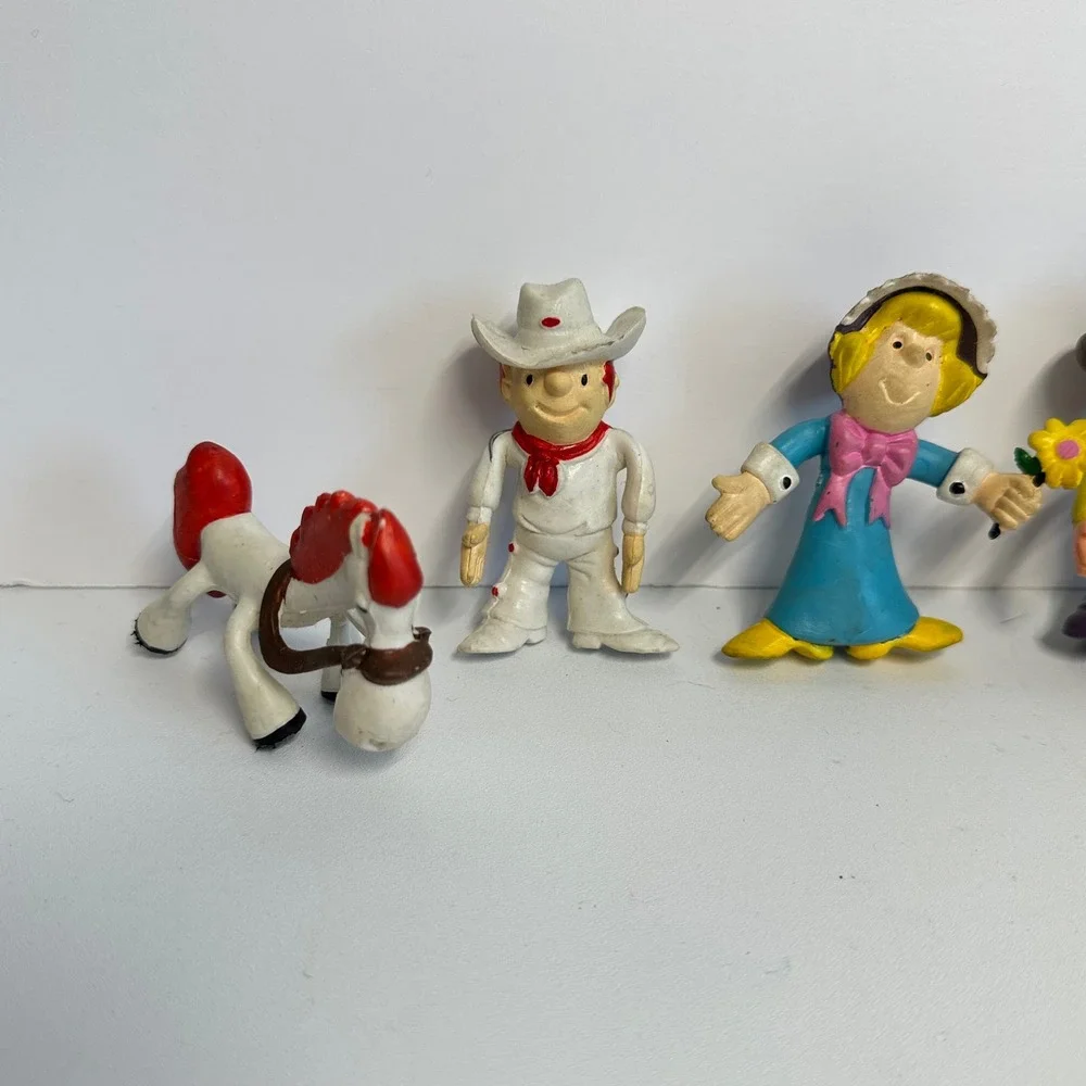 TDQTA Imperial Bendy Figures Set 5pc Hong Kong Western Cowboy Multicolor‎ Fair